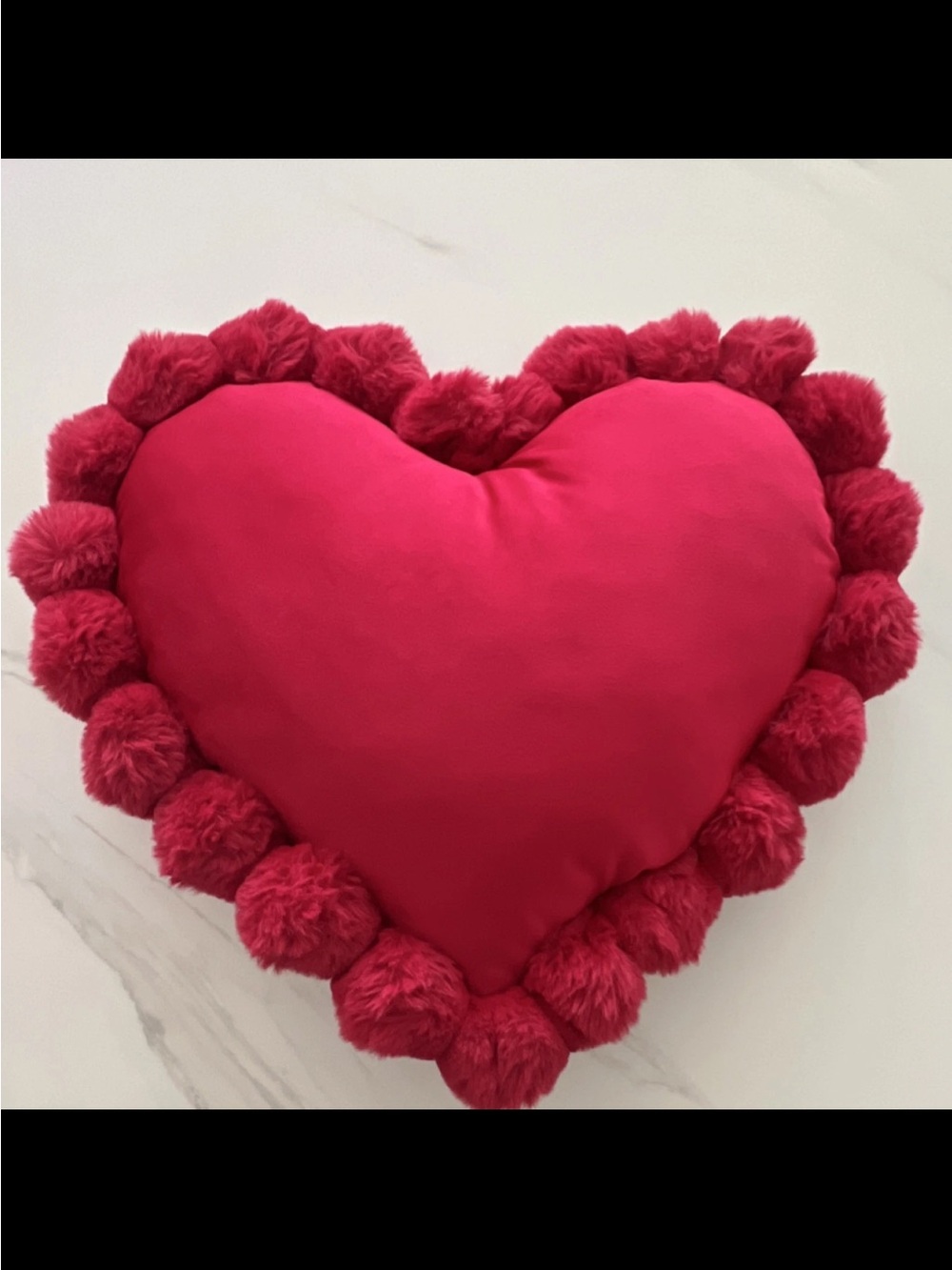 Edie@Home Heart-Shaped Pom-Pom Pillow - Bright Red